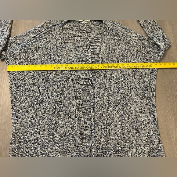 Velvet by Graham & Spencer Cardigan Marled Blue & Gray Size Medium Soft Comfy - Picture 9 of 9